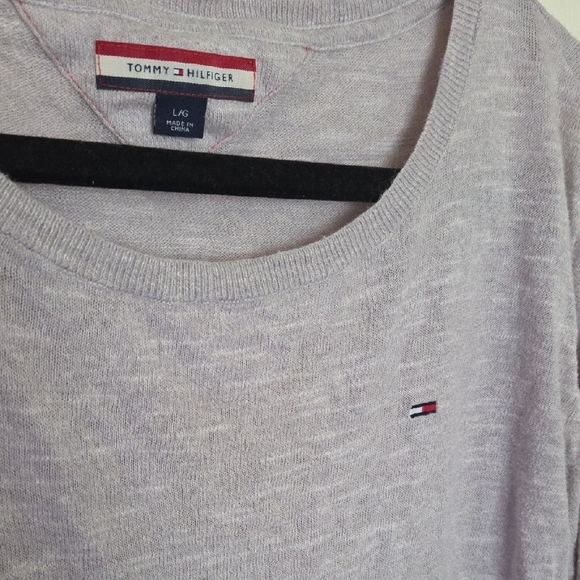 Tommy Hilfiger Light Gray Sweater - Picture 2 of 4